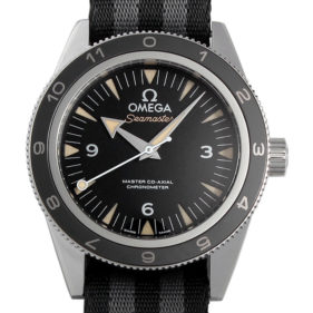 オメガ シーマスター300 マスターコーアクシャル スペクター限定モデル 233.32.41.21.01.001